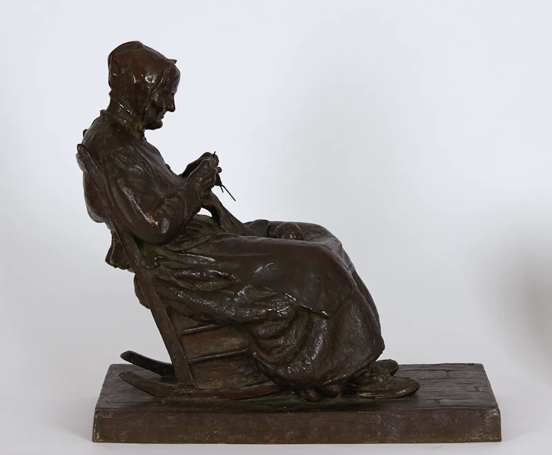 Marc-Aurèle de Foy Suzor-Coté, La compagne du vieux pionnier, bronze, 1912 - view 3