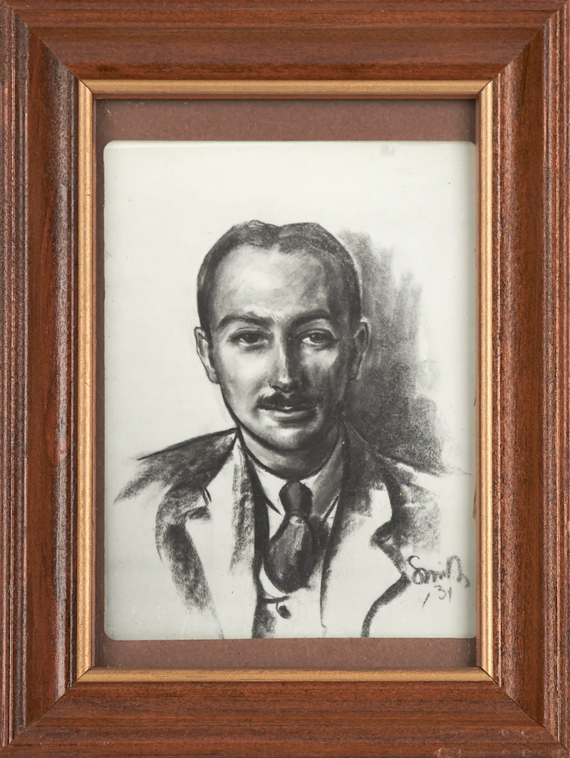 Marjorie (Jori) Smith, Eric George Adams & Josepha Bowman MacKinnon, charcoal / coloured chalk & charcoal - view 3
