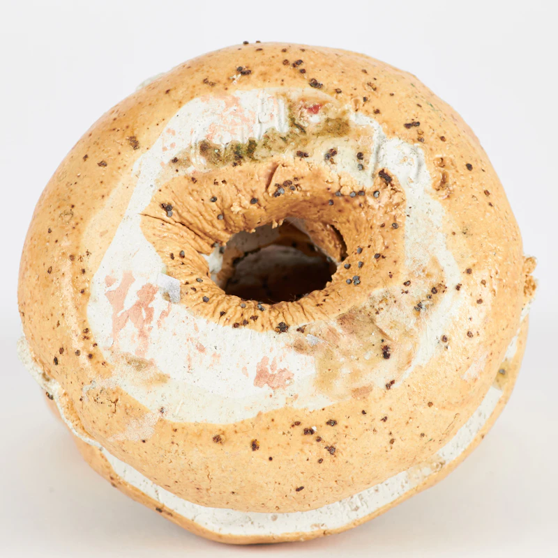 David James Gilhooly, 2 Poppyseed Bagels with Cream Cheese, two ceramic sculptures, 1975 - view 4