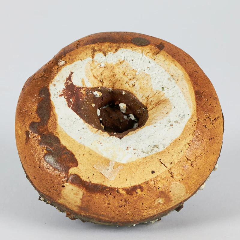 David James Gilhooly, 3 Donuts, three ceramic sculptures, 1973 - view 5