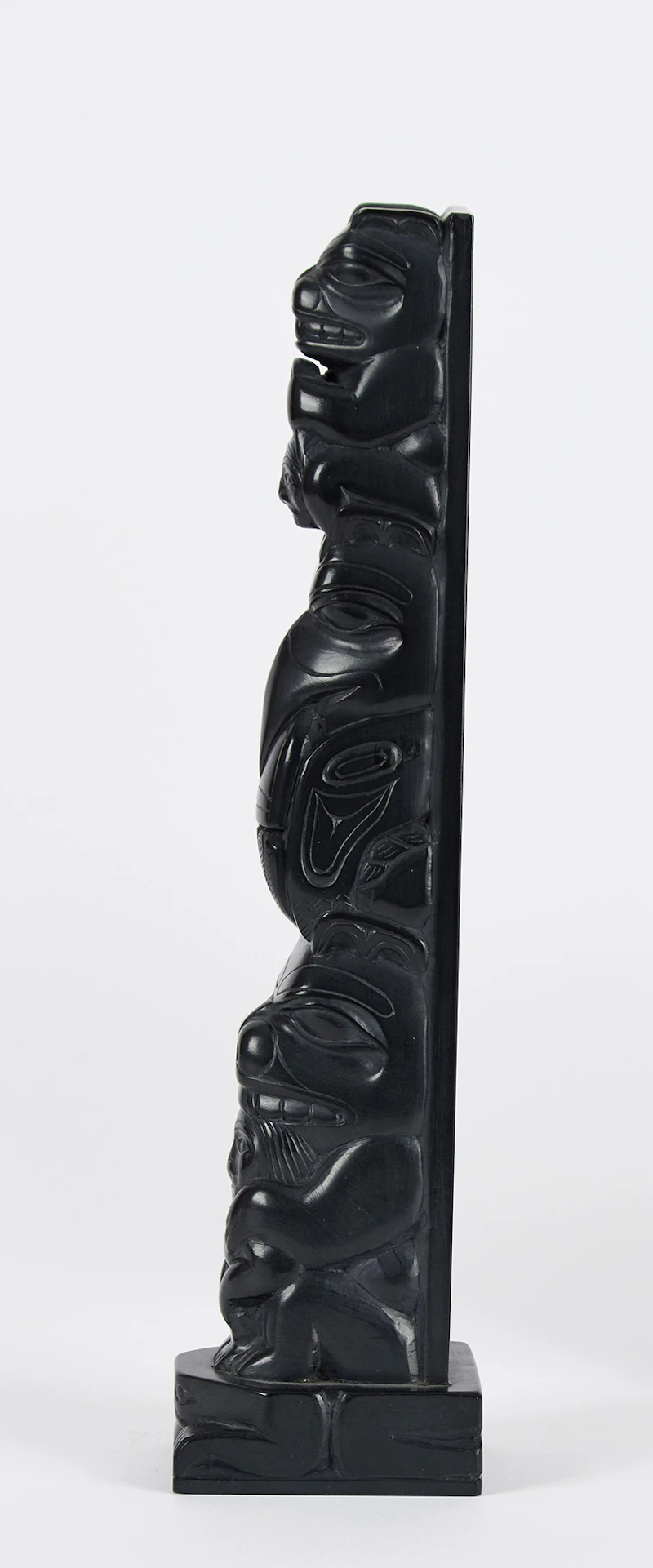 Tom Hans, Beaver, Raven, Bear and Frog, argillite totem - view 2