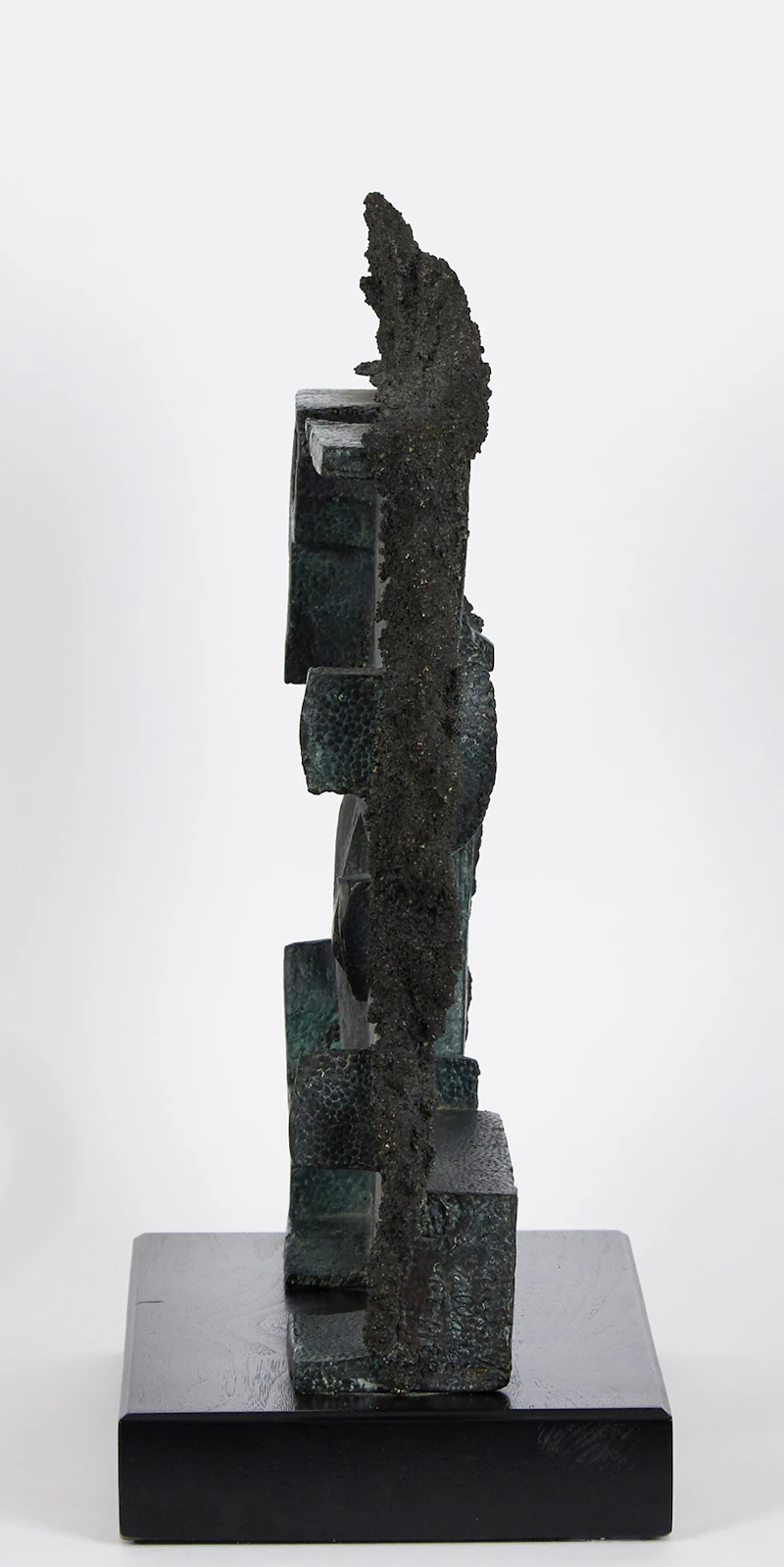Armand Vaillancourt, La Nuit, bronze sculpture, 1989 - view 3