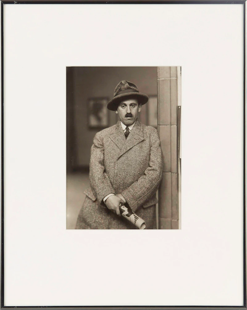 August Sander, Kunsthändler, Sam Salz (Art Dealer), gelatin silver print on paper - view 2