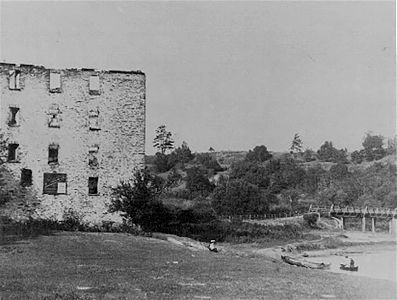 Manly Edward MacDonald, Old Mill, Toronto, oil on canvas, 1927 - view 3