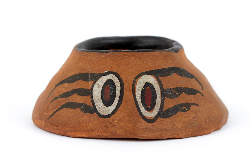 Emily Carr, Pot, painted ceramic - view 4