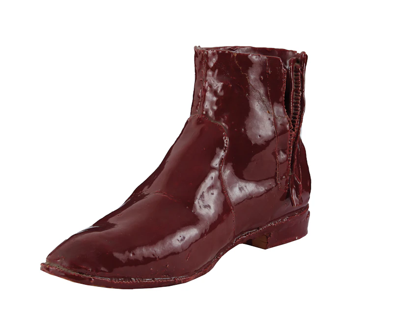 Men’s Right Boot by Gathie Falk