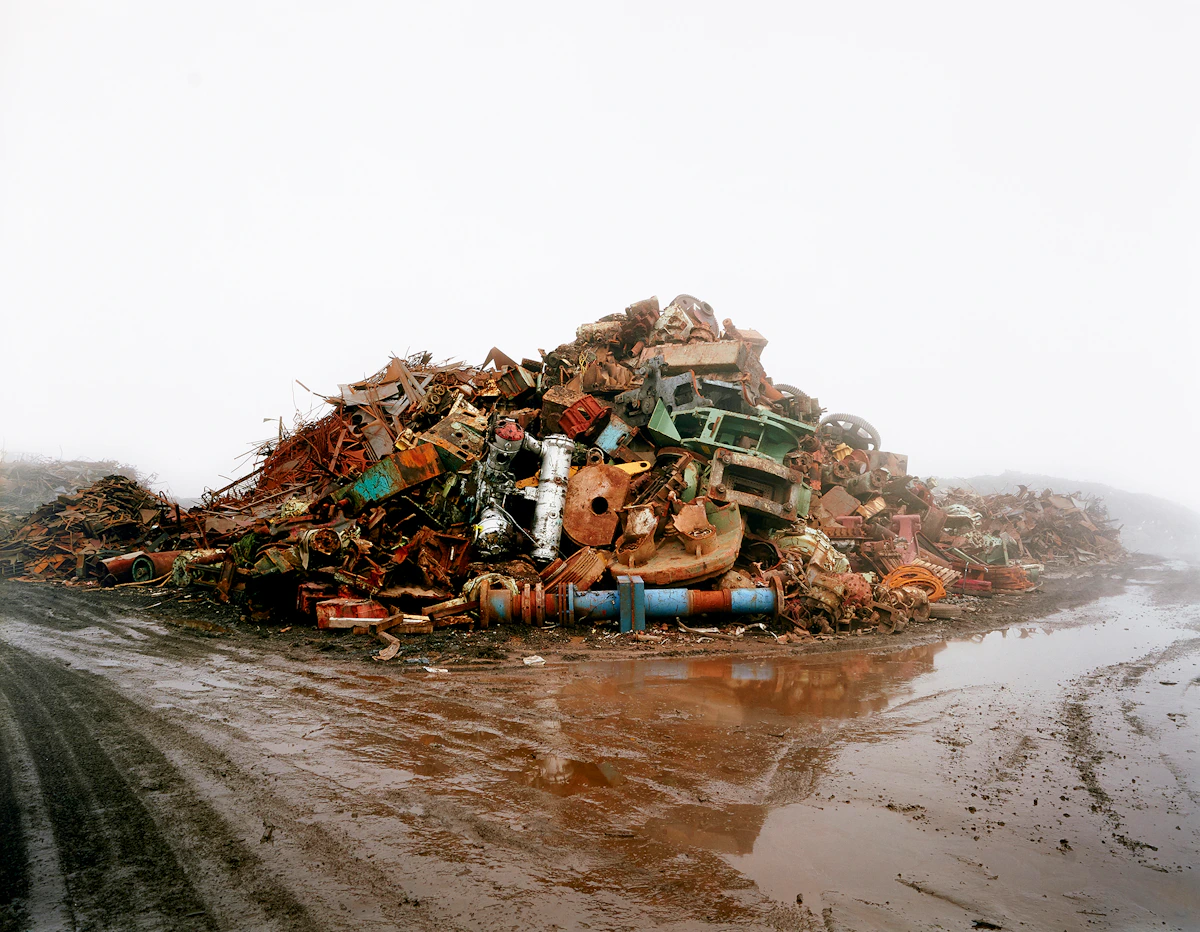 Jesse Boles, Untitled (Pile #1), c-print on dibond, 2010