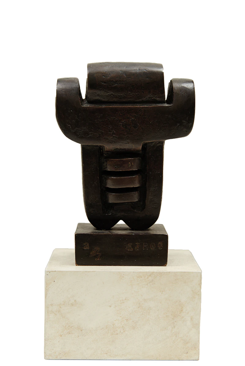 Sorel Etrog, Piccino Study , bronze sculpture on base, 1969 - view 4