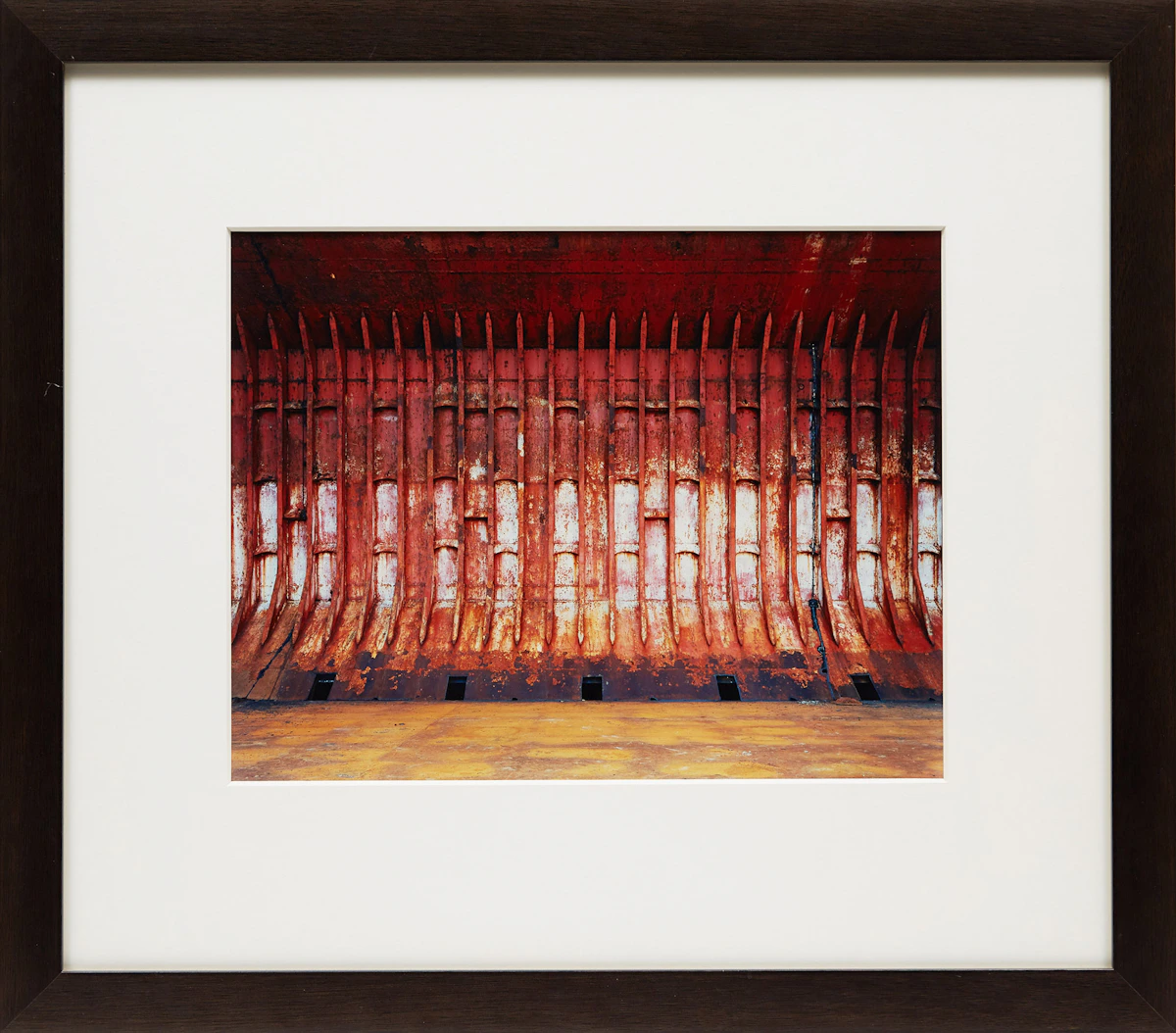 Edward Burtynsky, Shipbreaking #48, Chittagong, Bangladesh, 2001, colour photograph