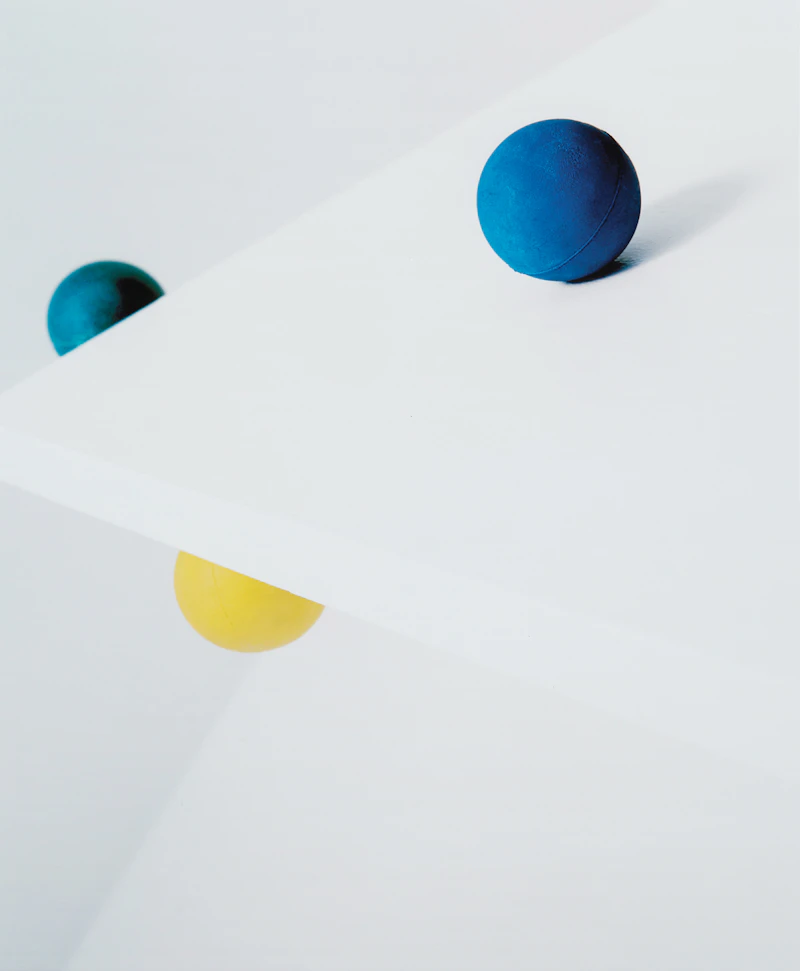 Spatial Relation 27 (2009) by Jessica Eaton