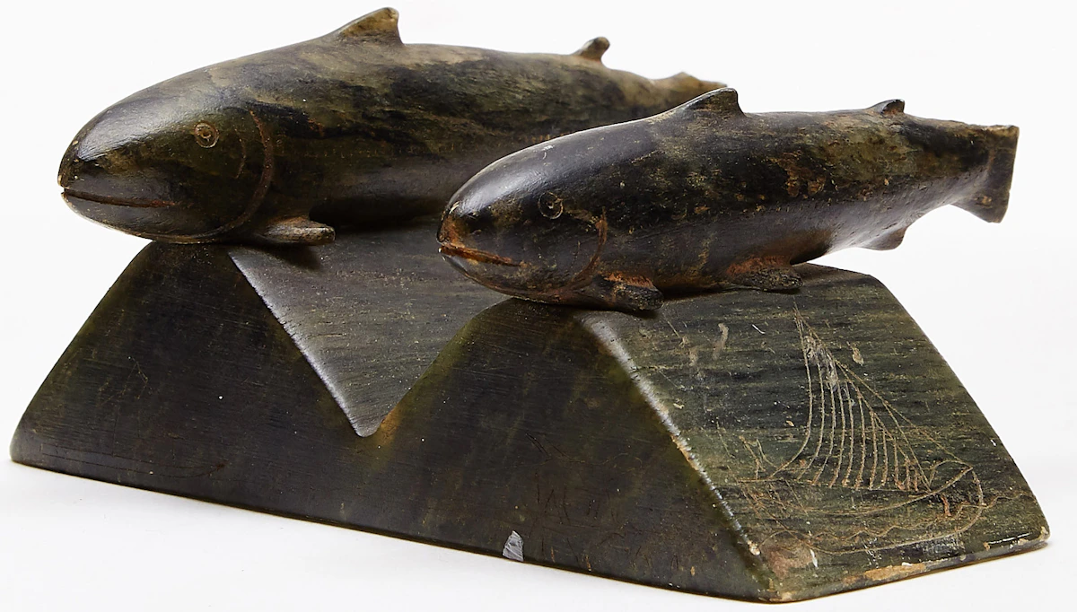 Peesee Oshuitoq, Two Fish, stone