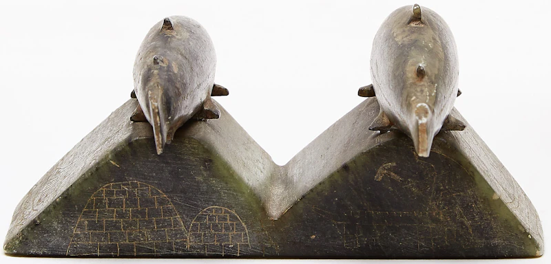 Peesee Oshuitoq, Two Fish, stone - view 4