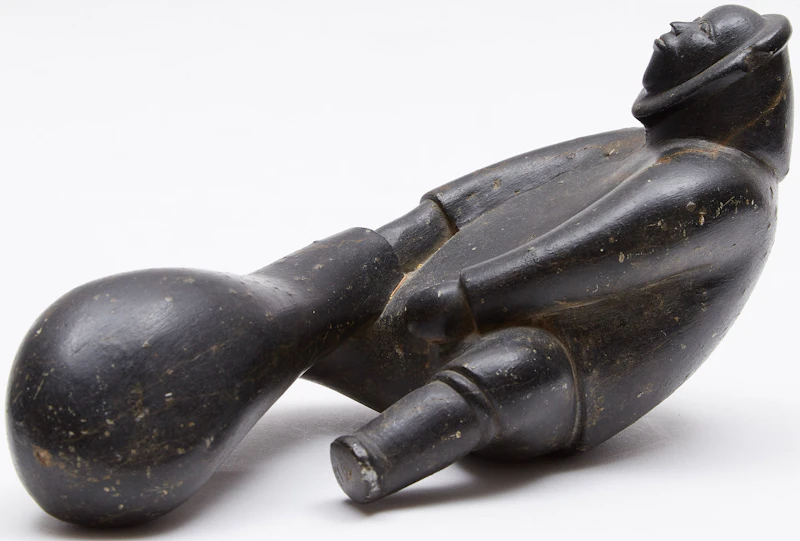 Noah Qinuajua, Sitting Figure with a Seal Float, stone - view 3