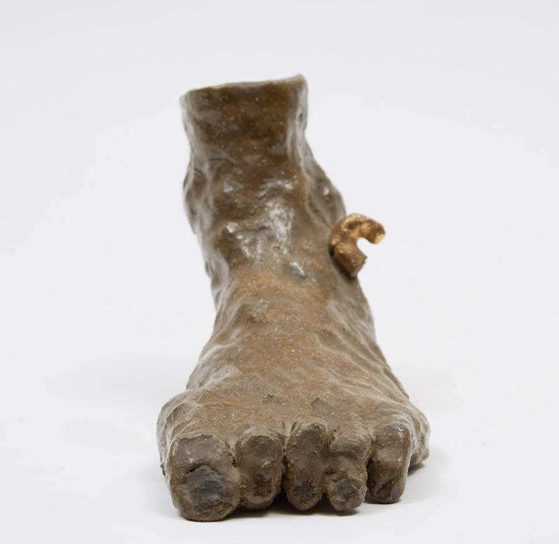 Gathie Falk, Centerpiece part 1, Foot with Flying Butresses, ceramic sculpture - view 2