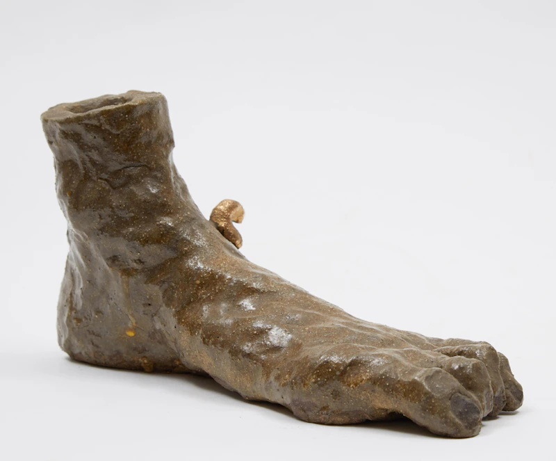 Gathie Falk, Centerpiece part 1, Foot with Flying Butresses, ceramic sculpture - view 3