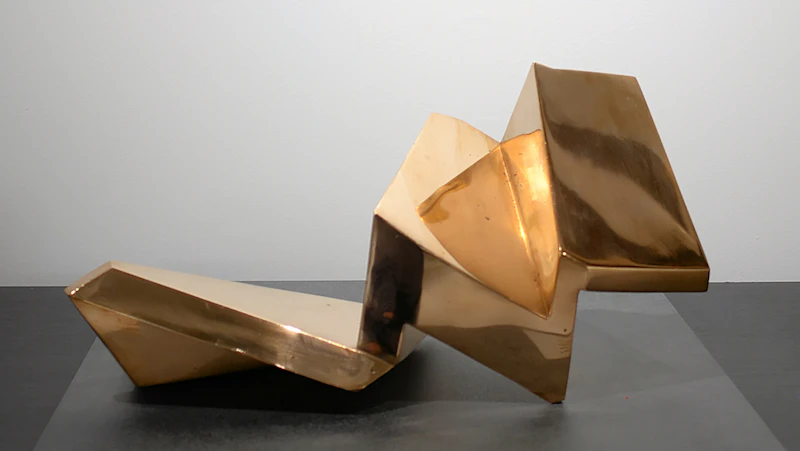Yves Trudeau, Série mur fermé et ouvert, 1975, polished bronze - view 13