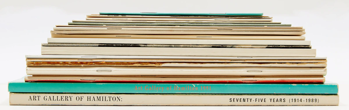 Books and Reference, A Collection of Exhibition Catalogues and Art Gallery Catalogues, twenty-two catalogues