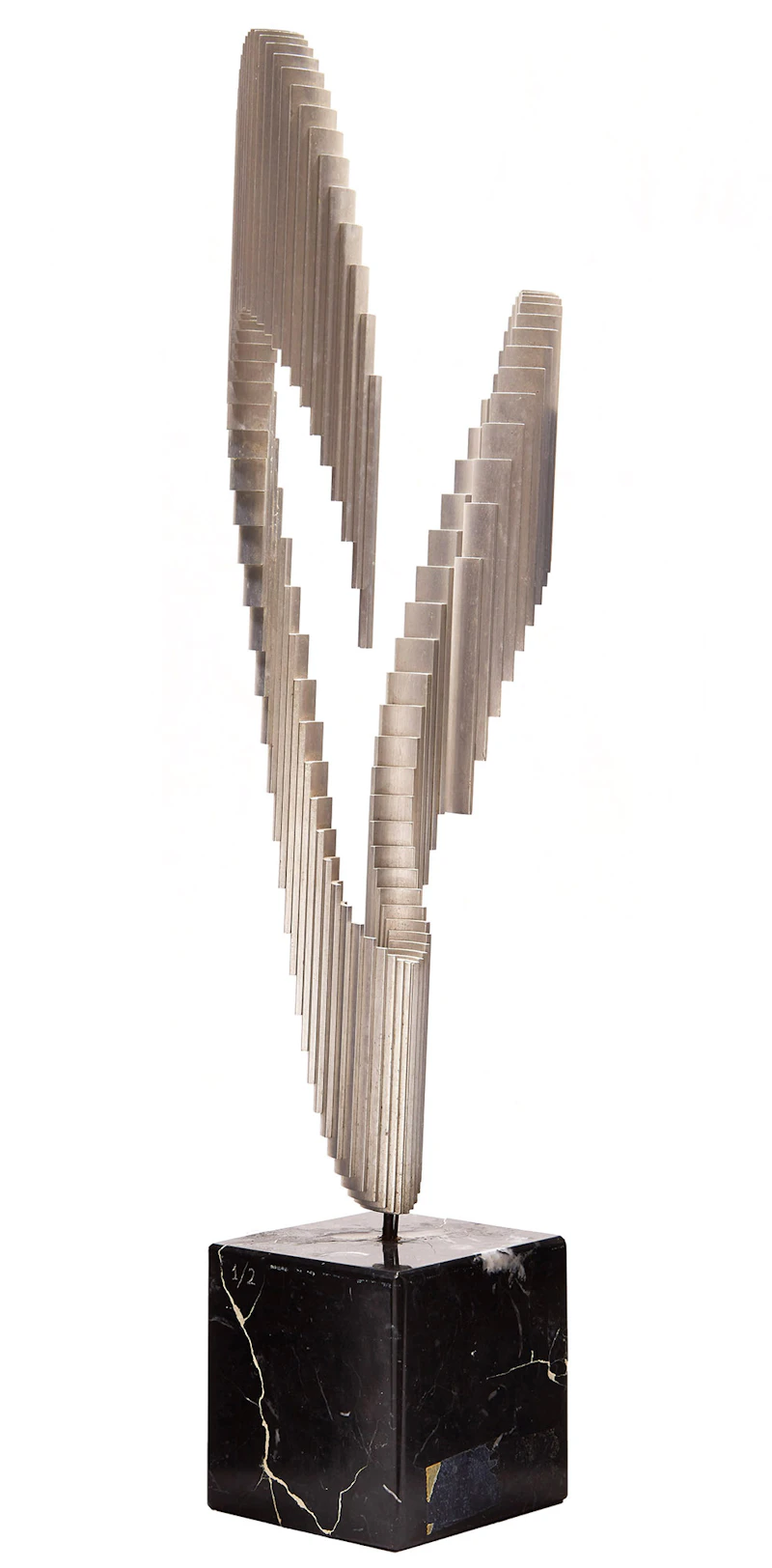 Ahmad Al-Shaikhly, Prelude to Pure Movement 2, aluminum on marble base, 1978 - view 3