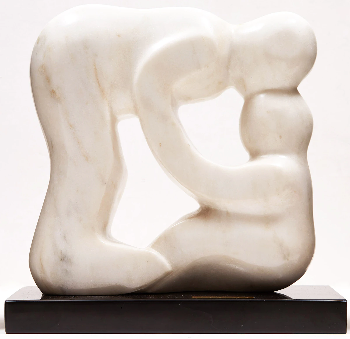 Molly Gersho, Father and Child, marble, 1974