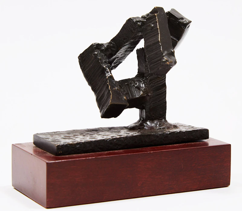 Armand Vaillancourt, C’est quoi la vie?, bronze, 2007 - view 3