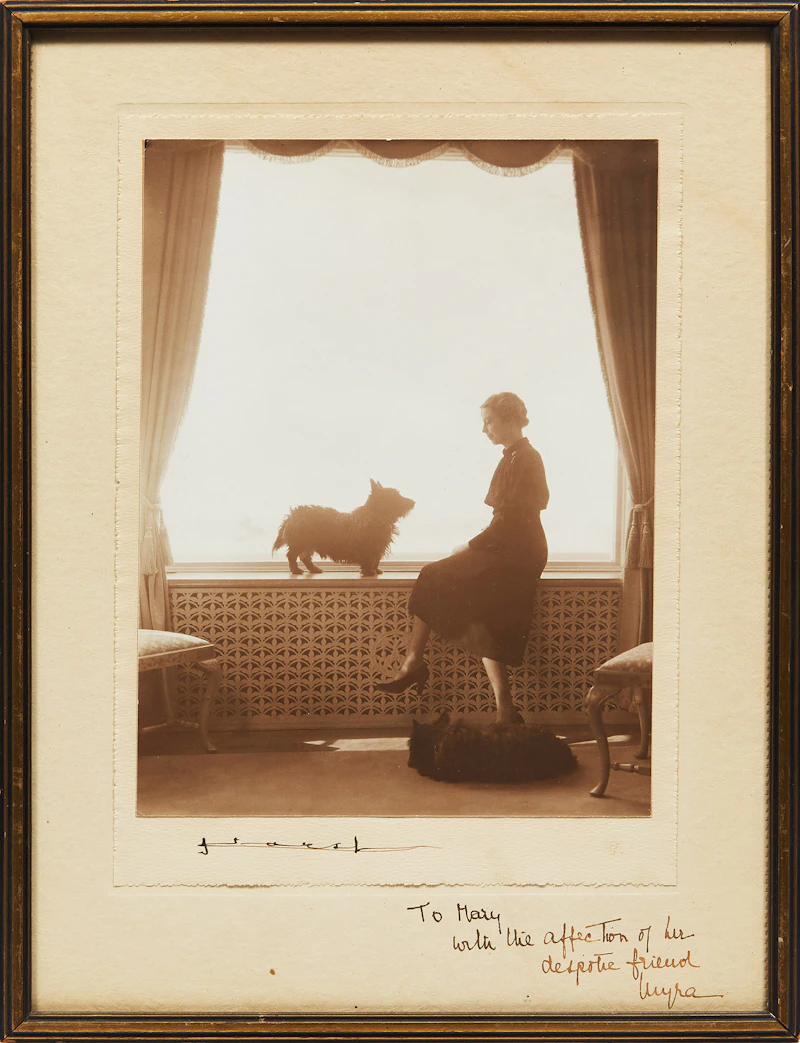 Yousuf Karsh, Woman at Window, photograph - view 2