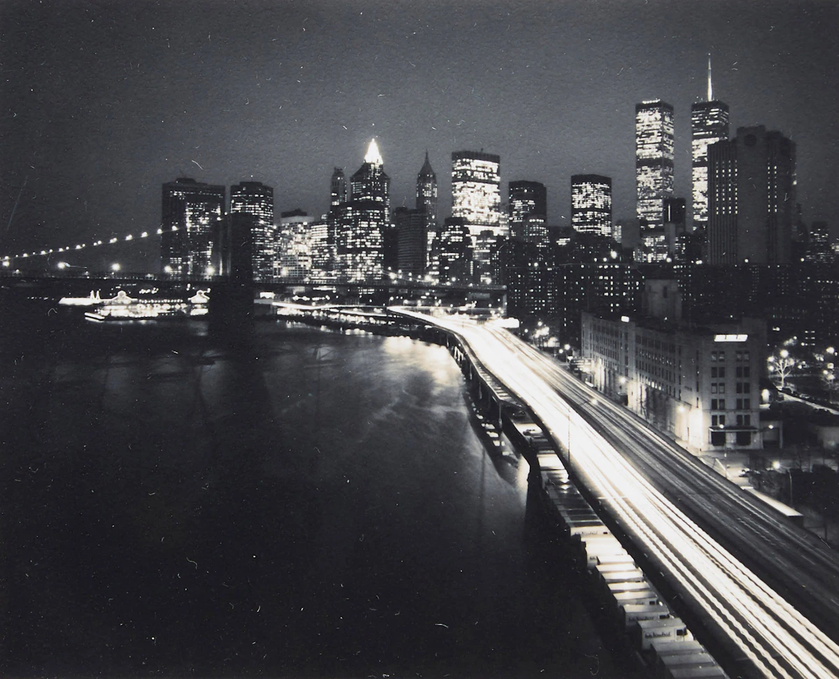 Alan Delaney, South Street, New York, gelatin silver print, 1997
