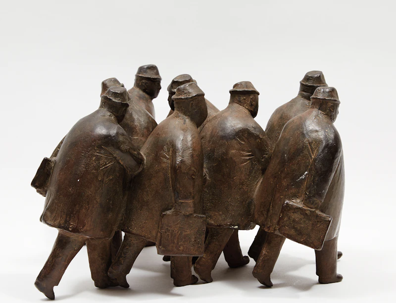 William Hodd McElcheran, Businessmen Walking, bronze, 1981 - view 3
