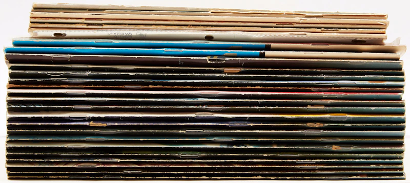Canadian Art (6 issues, 1946-54); The Studio (April 1945 issue); artmagazine (20 issues) by Books and Reference