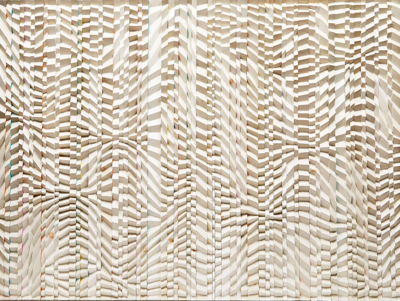 Moving Gray/Moving Instables by Mario Merola