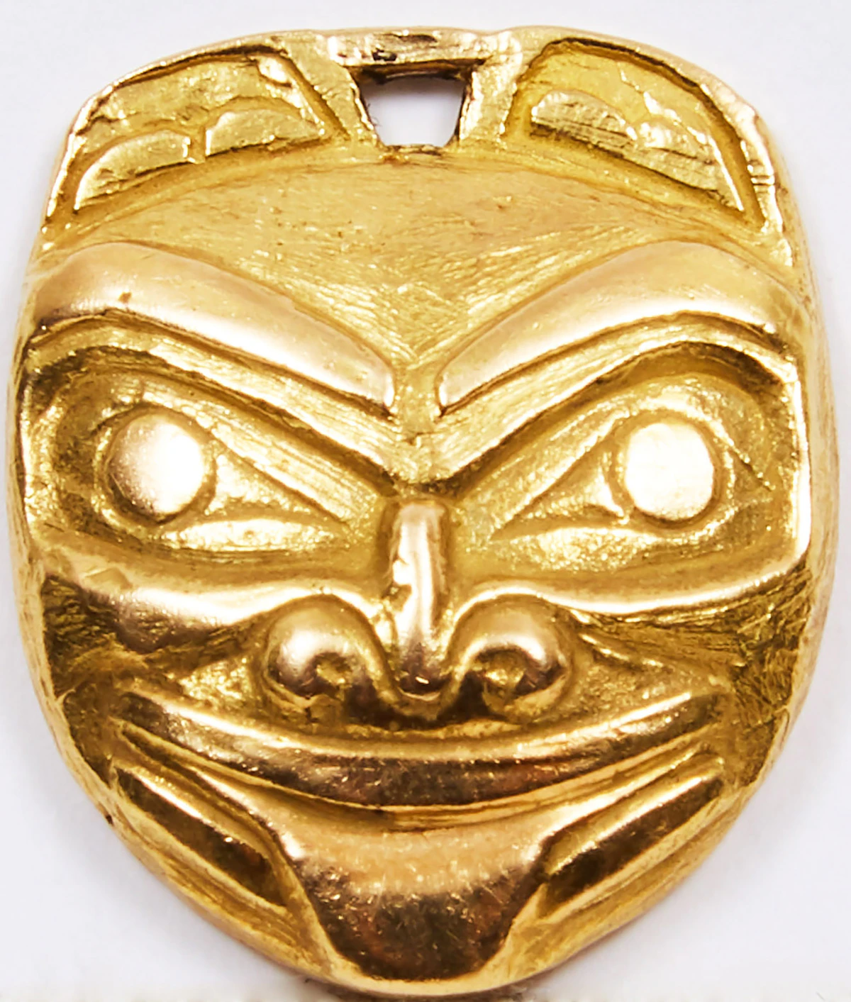 Bill Ronald Reid, Bear Pendant, 18 karat gold, circa 1970