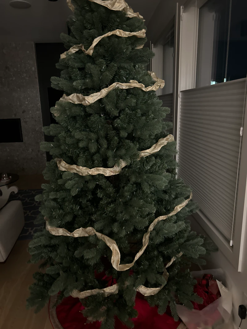 Tree by Alec Monopoly