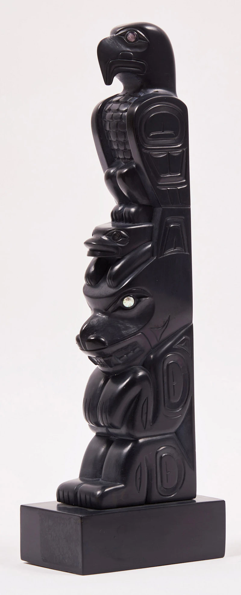 Shirley Longboat, Totem, argillite - view 3