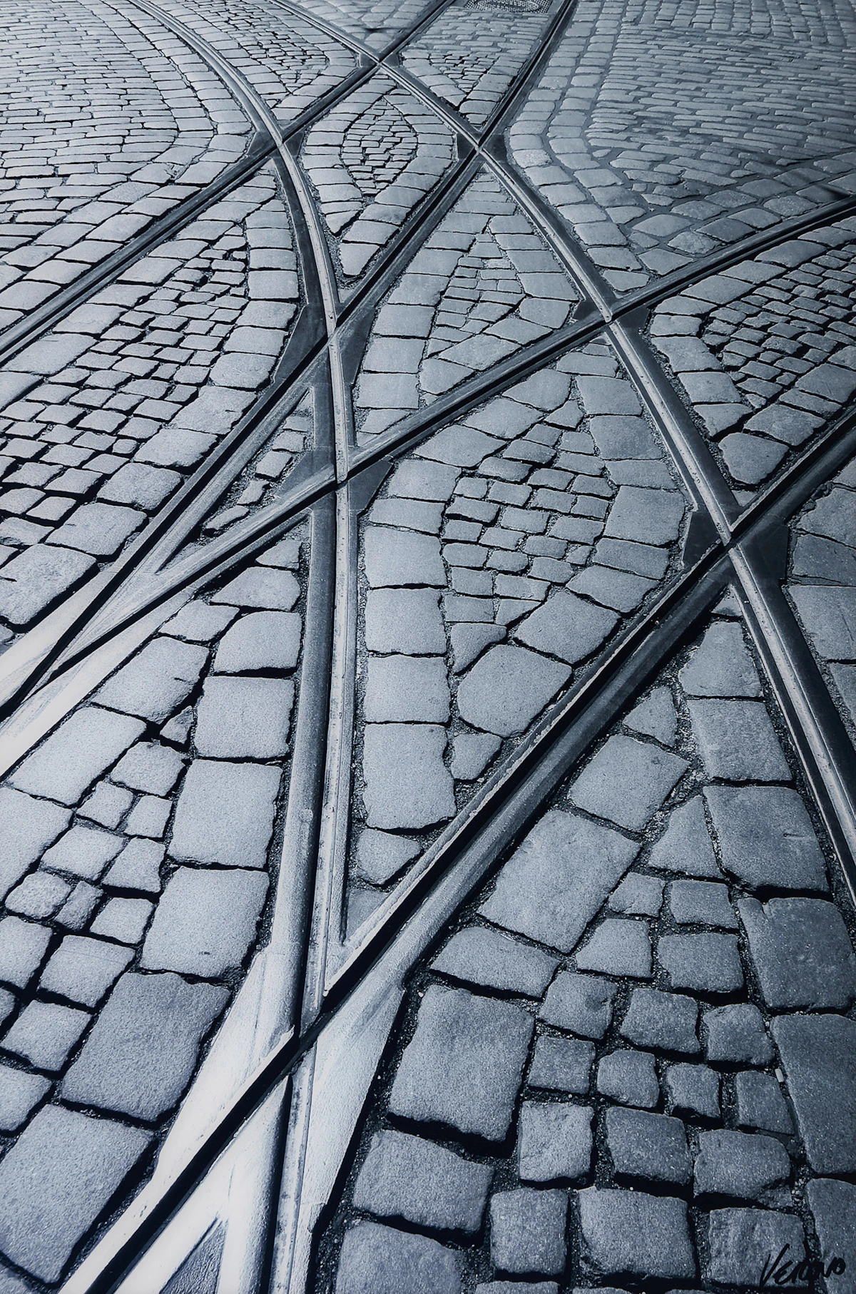 Kristian Verono, Train 1, photograph, 2009