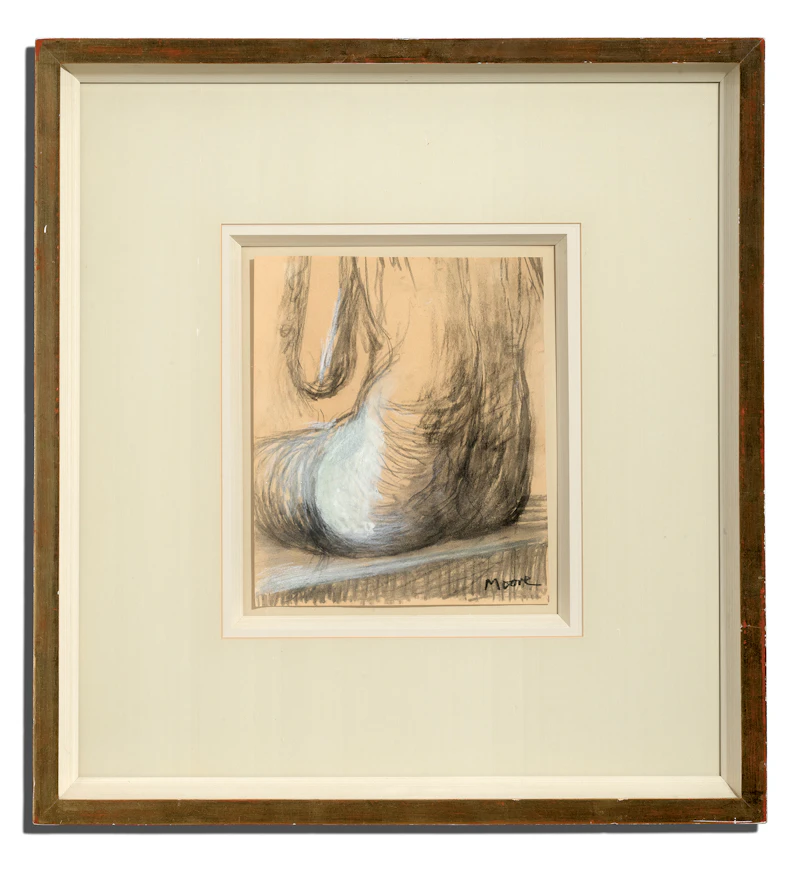 Henry Moore, Seated Woman: Torso (HMF 82(317)), 1982, chalk and graphite on paper - view 2