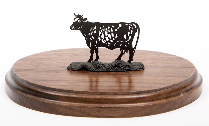 Joe Fafard, Three Cows, three bronze sculptures - view 7