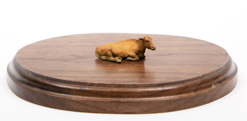Joe Fafard, Three Cows, three bronze sculptures - view 11
