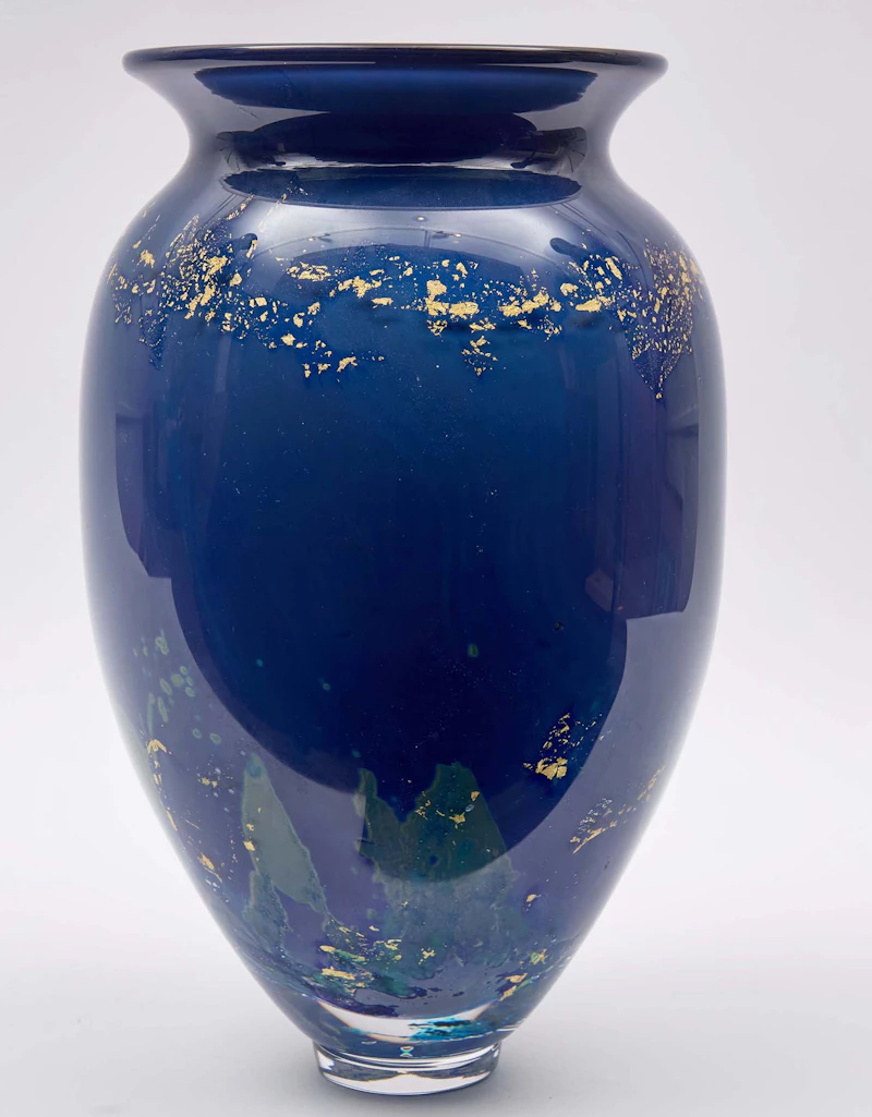 Toan Klein, Blue and Gold vase, coloured glass - view 4