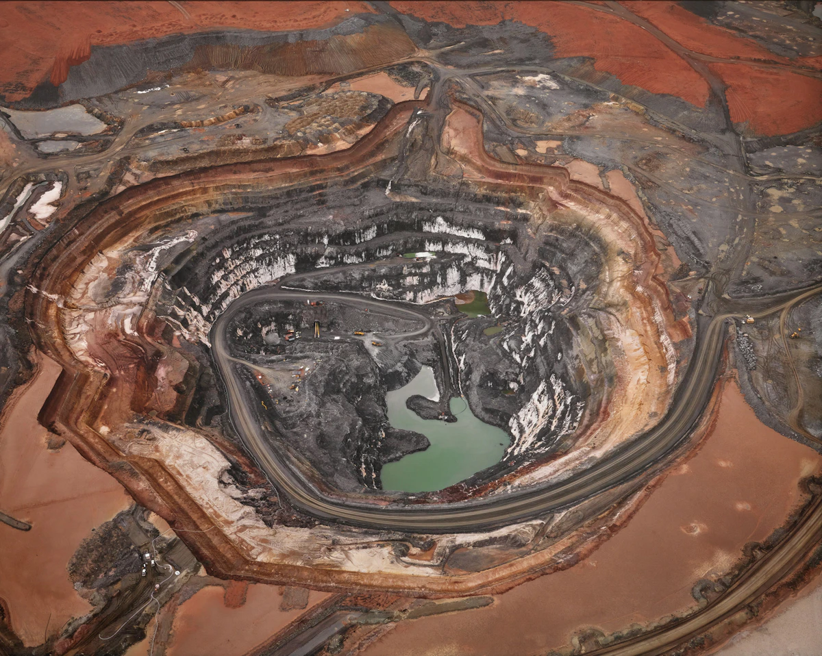Edward Burtynsky - Highest Result