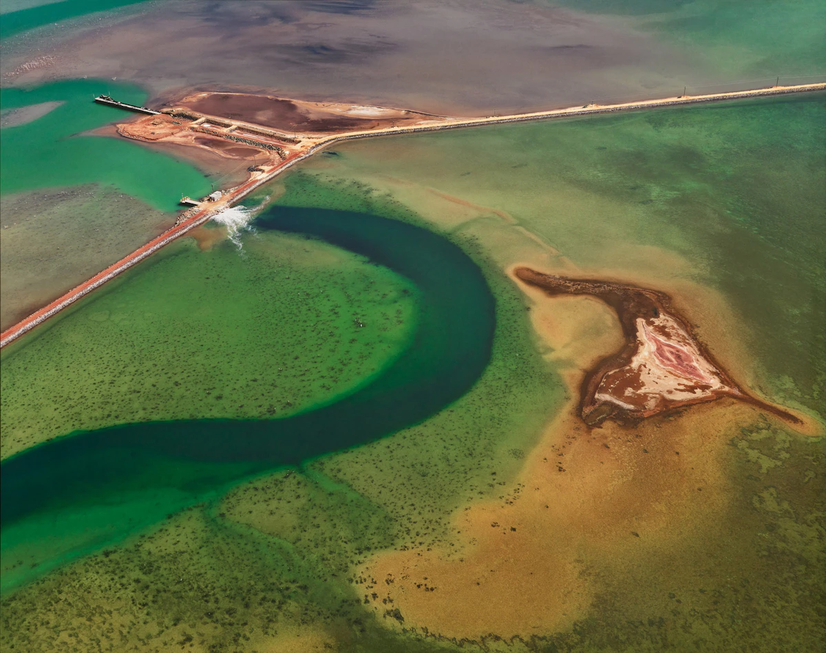 Edward Burtynsky, Dampier Salt Ponds #4, Dampier, Western Australia, 2007, chromogenic print on board