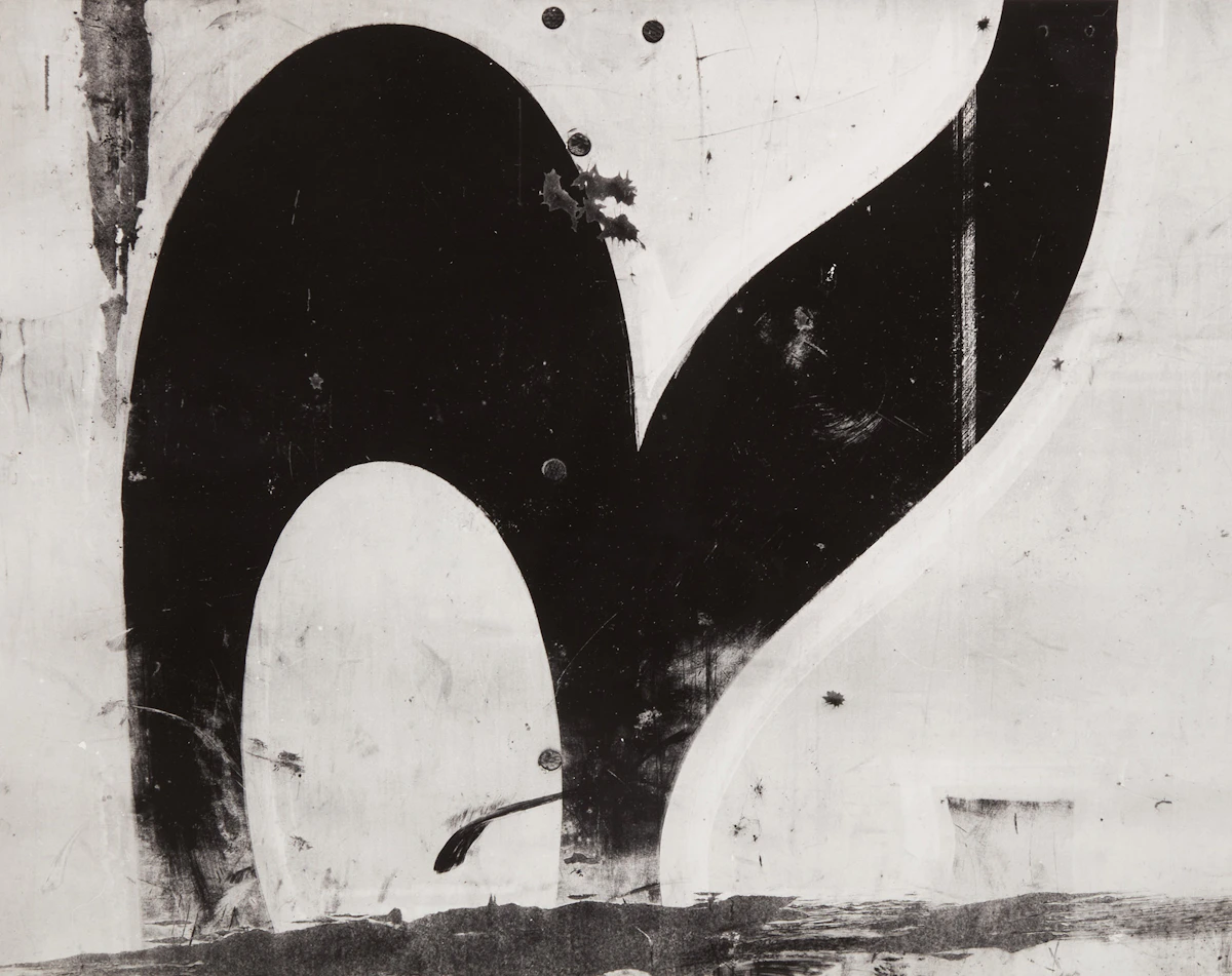 Aaron Siskind, Chicago 30, gelatin silver print, 1949