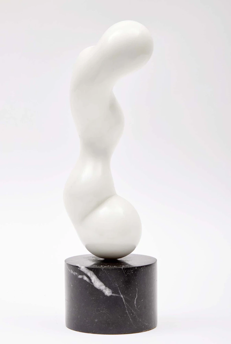 Jim Ritchie, Abstract Form (Black); Abstract Form (White), two marble sculptures - view 4