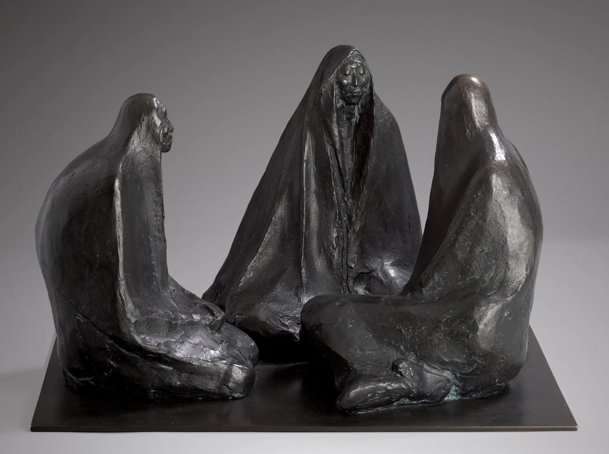 Francisco Zúñiga, Tres Mujeres Platicando, bronze