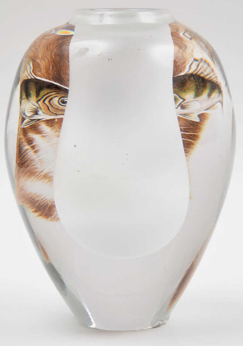Toan Klein, Untitled (Cat with Fish Eyes), coloured glass - view 4