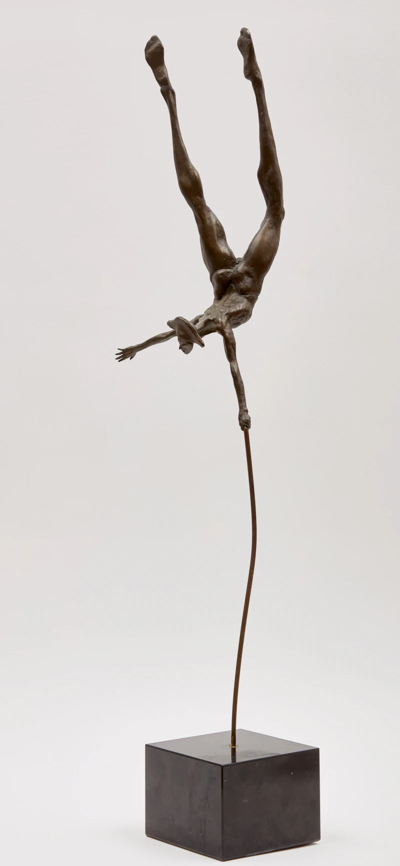 Donald Liardi, Small Vaulter, bronze - view 3