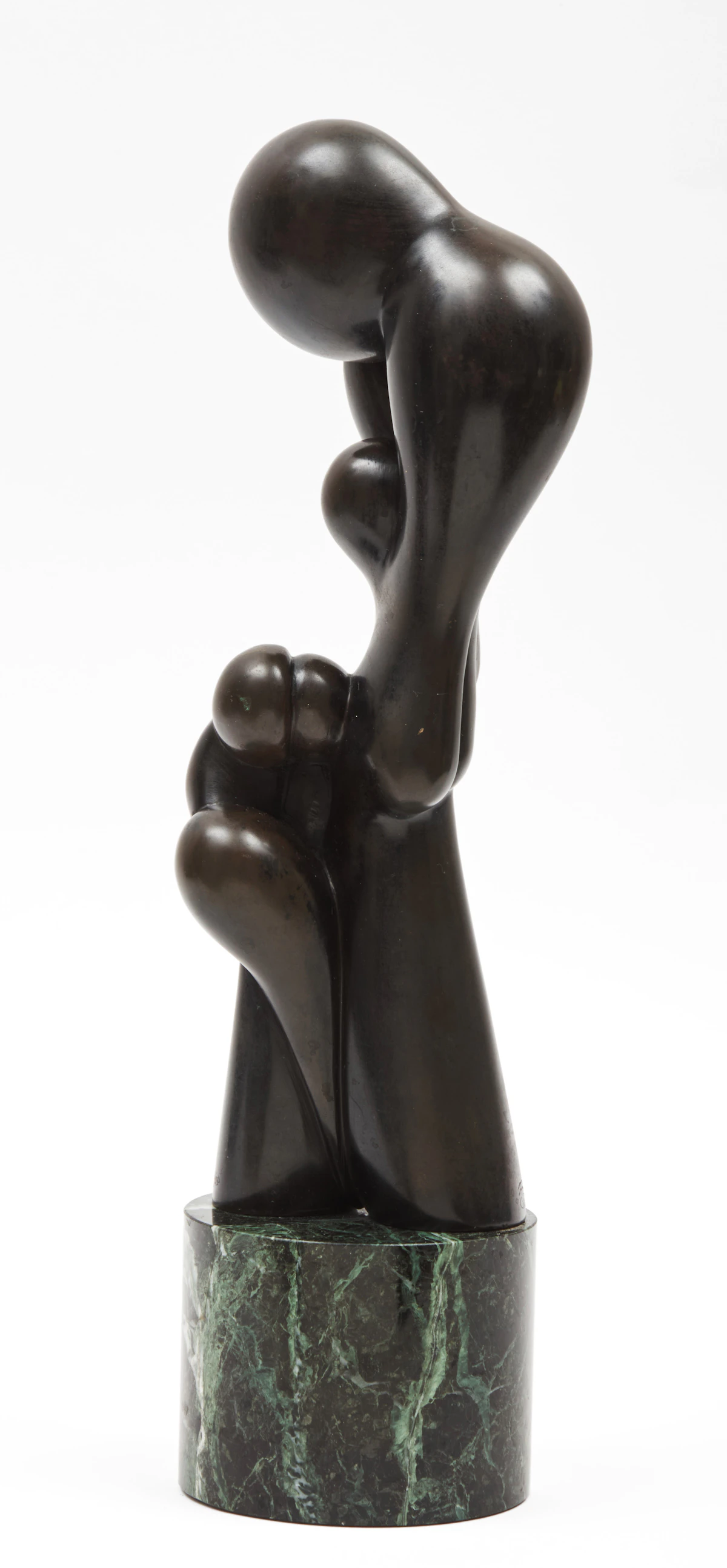 Jim Ritchie, Family Group, bronze
